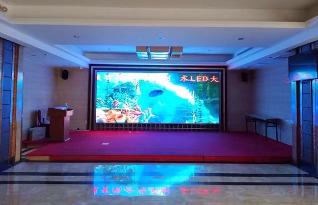 海豐縣某企業(yè)會議室室內(nèi)P3led顯示屏 海豐縣某企業(yè)會議室室內(nèi)P3led顯示屏